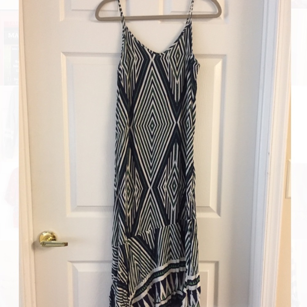 Midi dress with straps